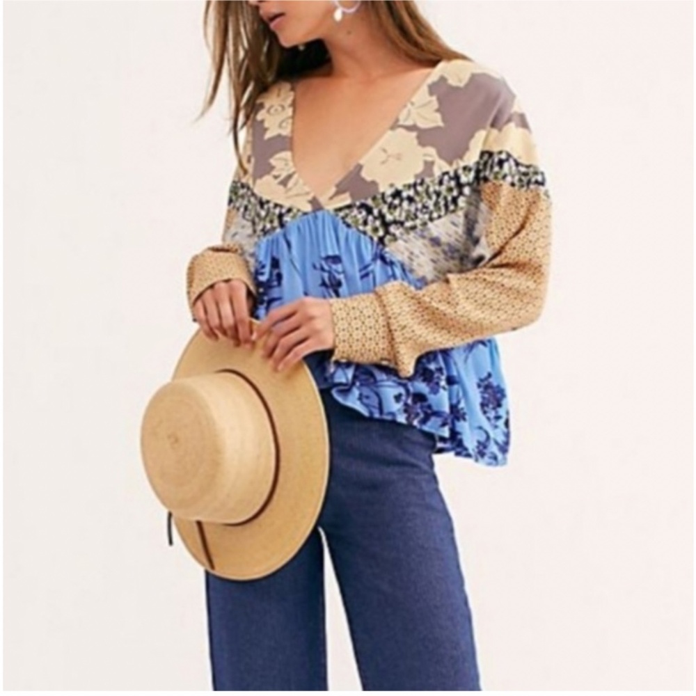 Free People - Picture 3 of 5
